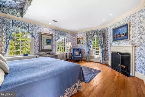 Bedroom - 508 Hampton Ln, Towson, MD 21286 photo 1 of 7