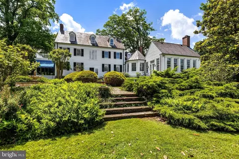 Exterior - 508 Hampton Ln, Towson, MD 21286 photo 14 of 21