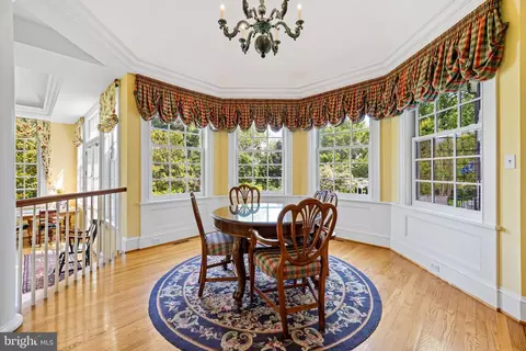 Dining - 508 Hampton Ln, Towson, MD 21286 photo 5 of 6