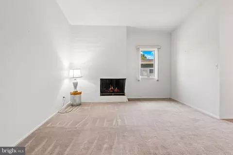2411 Lightfoot Dr, Baltimore, MD 21209 photo 5
