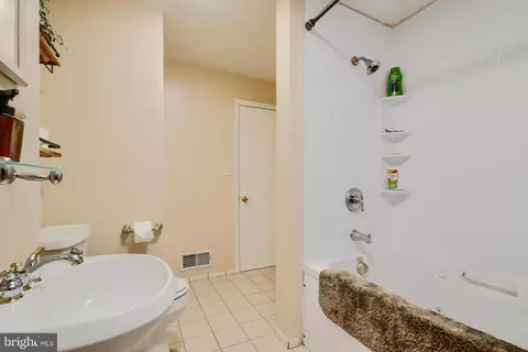 201 Wampler Rd, Middle River, MD 21220 photo 22