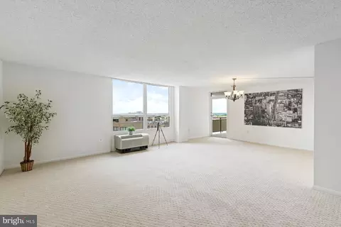 Living - 205 E Joppa Rd #1608, Towson, MD 21286 photo 1 of 6