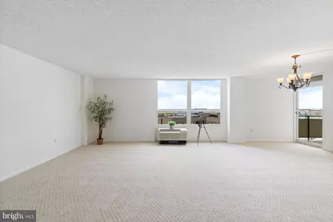 Living - 205 E Joppa Rd #1608, Towson, MD 21286 photo 2 of 6