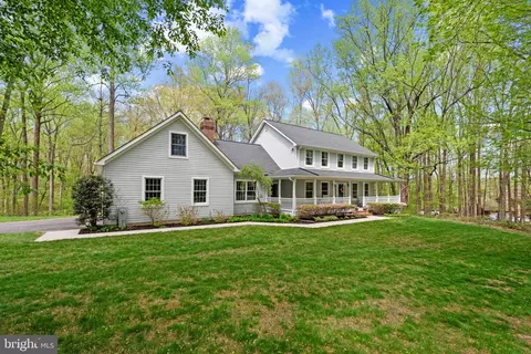 27 Clarks Ln, Reisterstown, MD 21136