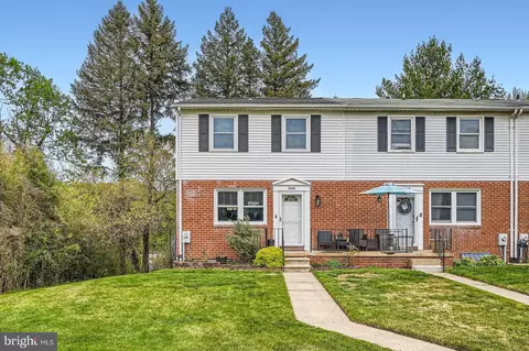 3646 Double Rock Ln, Parkville, MD 21234
