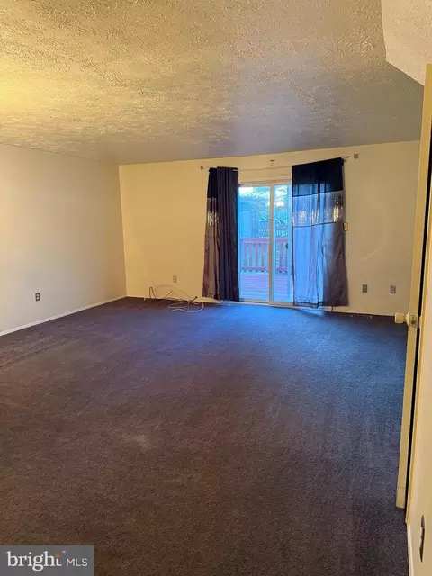 Living - 24 Hallview Ct, Nottingham, MD 21236 photo 1 of 3