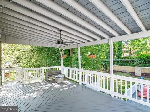 Exterior - 1119 Overbrook Rd, Baltimore, MD 21239 photo 8 of 23