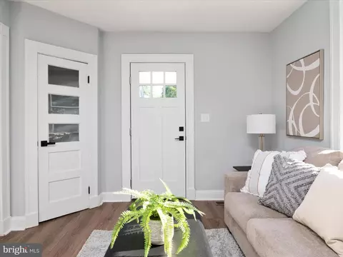 Entry Way - 1119 Overbrook Rd, Baltimore, MD 21239 photo 1 of 5