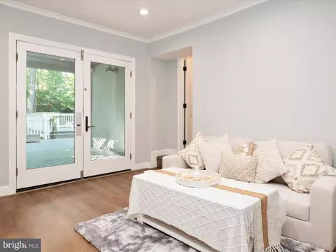 Living - 1119 Overbrook Rd, Baltimore, MD 21239 photo 5 of 6