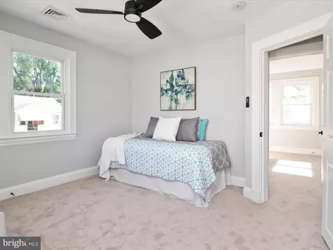 Bedroom - 1119 Overbrook Rd, Baltimore, MD 21239 photo 7 of 9