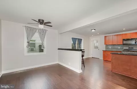 Entry Way - 3402 Cornwall, Dundalk, MD 21222 photo 3 of 11