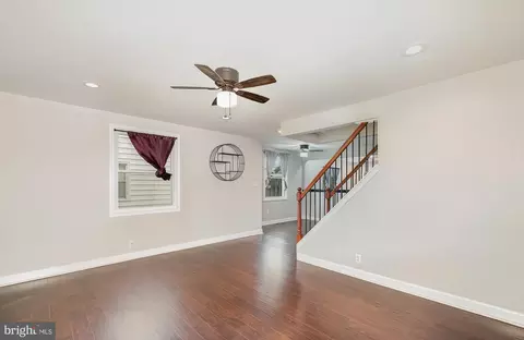 Entry Way - 3402 Cornwall, Dundalk, MD 21222 photo 1 of 11