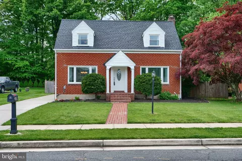 4255 Darleigh Rd, Nottingham, MD 21236