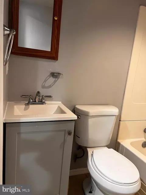 Bath - 25 Kenmar Ave, Garrison, MD 21117 photo 1 of 1