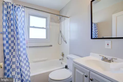 126 Kingston Rd, Middle River, MD 21220 photo 26