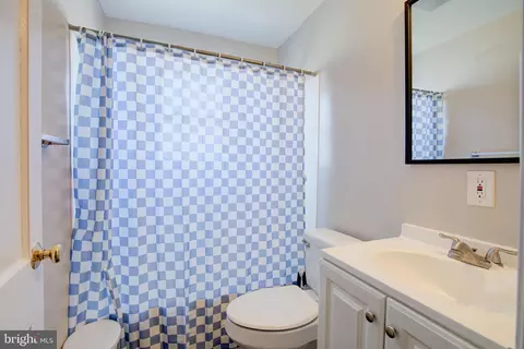 126 Kingston Rd, Middle River, MD 21220 photo 25