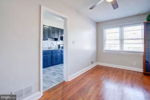 126 Kingston Rd, Middle River, MD 21220 photo 13