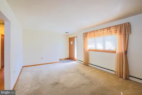 12816 Eastern Ave, Middle River, MD 21220 photo 4