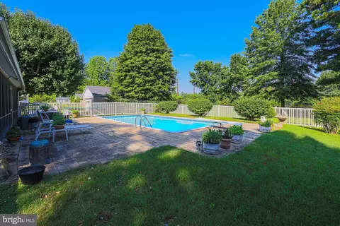 12816 Eastern Ave, Middle River, MD 21220 photo 25