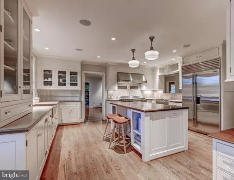 Kitchen - 4028 Stewart Rd, Stevenson, MD 21153 photo 2 of 4