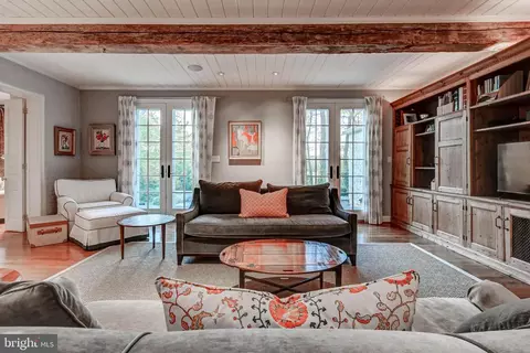 Living - 4028 Stewart Rd, Stevenson, MD 21153 photo 1 of 4