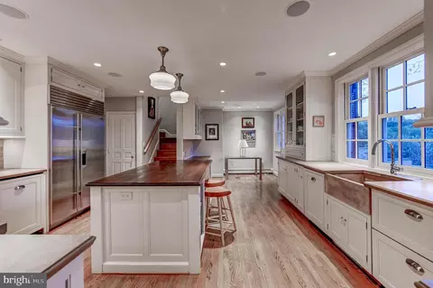 Kitchen - 4028 Stewart Rd, Stevenson, MD 21153 photo 4 of 4