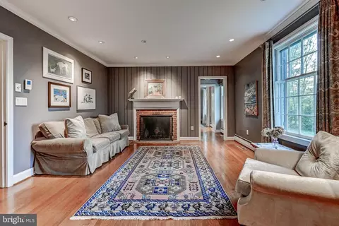 Living - 4028 Stewart Rd, Stevenson, MD 21153 photo 3 of 4