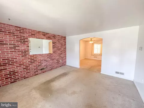 1948 Wareham Rd, Dundalk, MD 21222 photo 5