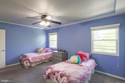 Bedroom - 2518 Willow Glen Dr, Baltimore, MD 21209 photo 3 of 6