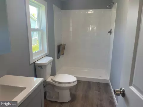 609 Tee Jay Ln, Dundalk, MD 21222 photo 9