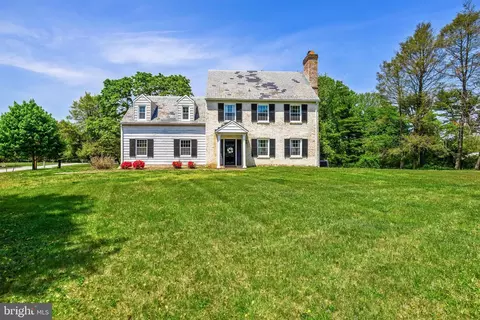 2430 Stanwick Rd, Phoenix, MD 21131