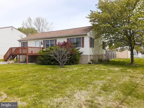 2801 8th St, Sparrows Point, MD 21219