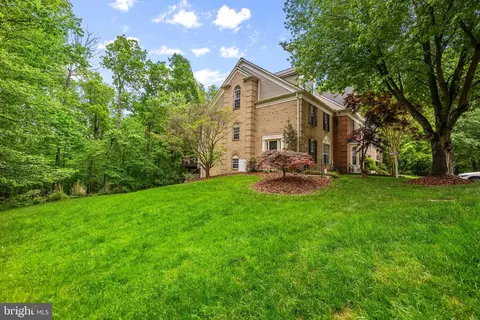 11974 Thurloe Dr, Lutherville Timonium, MD 21093