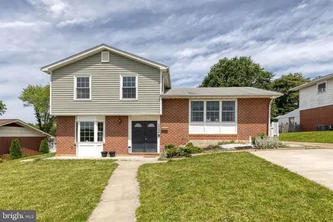 1724 Weyburn Rd, Rosedale, MD 21237
