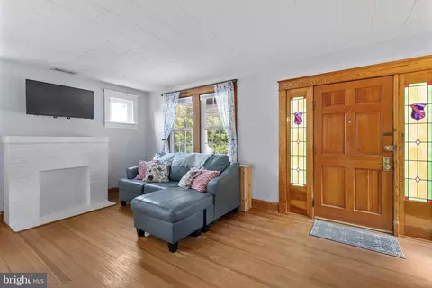 4705 Ridgeway Ave, Baltimore, MD 21206 photo 4