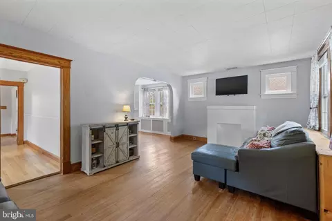4705 Ridgeway Ave, Baltimore, MD 21206 photo 5