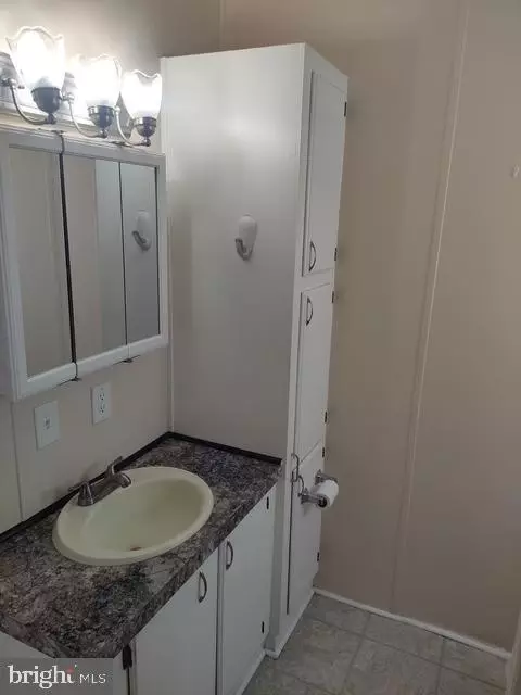 10025 Crane Ln, Middle River, MD 21220 photo 18