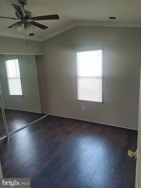 10025 Crane Ln, Middle River, MD 21220 photo 17