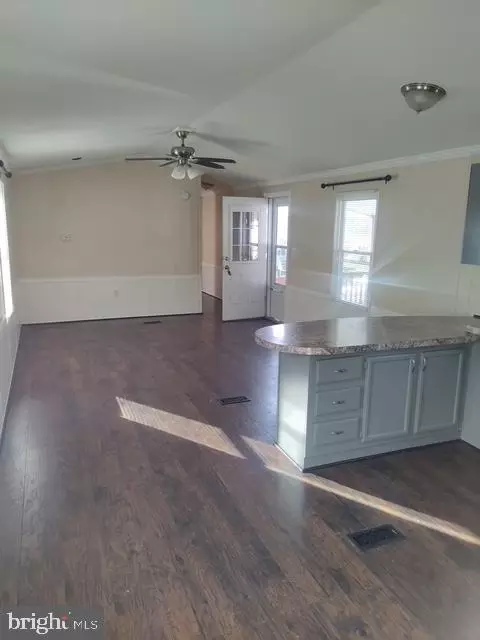 10025 Crane Ln, Middle River, MD 21220 photo 21