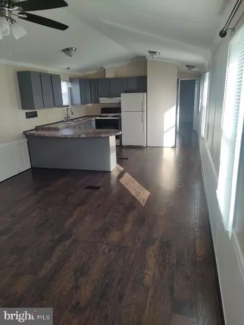 10025 Crane Ln, Middle River, MD 21220 photo 15
