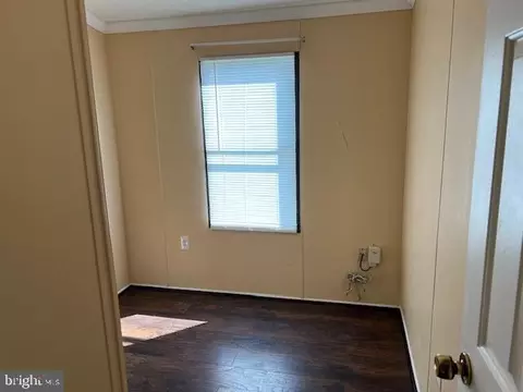 10025 Crane Ln, Middle River, MD 21220 photo 7