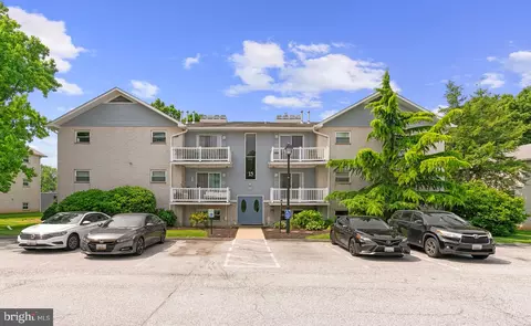 15 Warren Lodge Ct #1D, Cockeysville, MD 21030