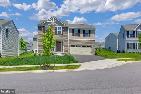 10005 Clairview Ln, Middle River, MD 21220 photo 2