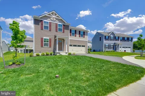 10005 Clairview Ln, Middle River, MD 21220