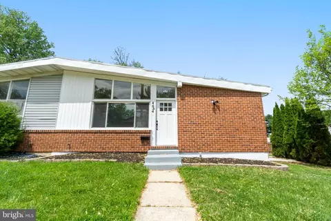 4534 Old Court Rd, Pikesville, MD 21208