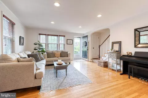 203 Stanmore Rd, Baltimore, MD 21212 photo 7