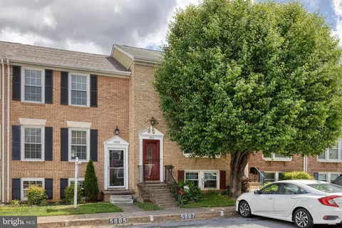 5807 Richardson Mews Sq, Halethorpe, MD 21227