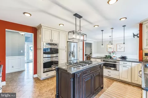 Kitchen - 3 Spinnaker Reef, Middle River, MD 21220 photo 1 of 4