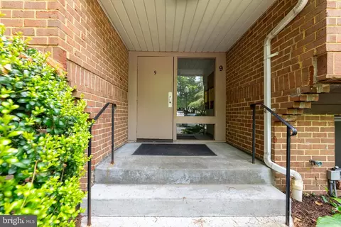 9 Windblown Ct #301, Baltimore, MD 21209 photo 24