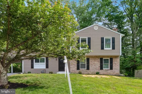 7813 Main Falls Cir, Catonsville, MD 21228